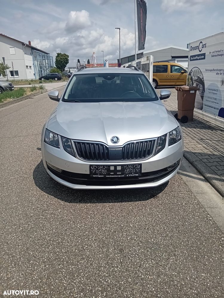 Skoda Octavia - 2