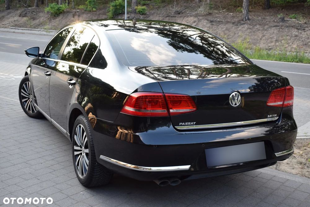 Volkswagen Passat 2.0 TDI Highline DSG - 10