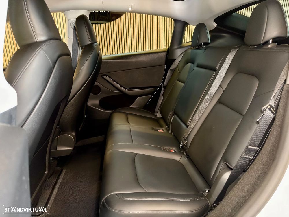 Tesla Model Y Tração Traseira - 18