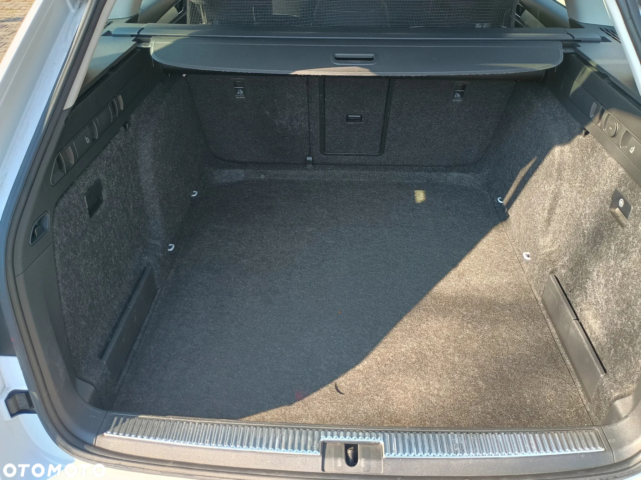 Skoda Superb 2.0 TDI Ambition DSG7 - 35
