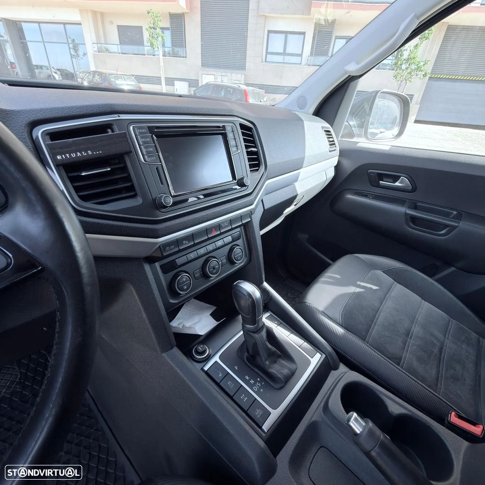 VW Amarok 3.0 TDI CD Highline Plus 4Motion Aut. - 6