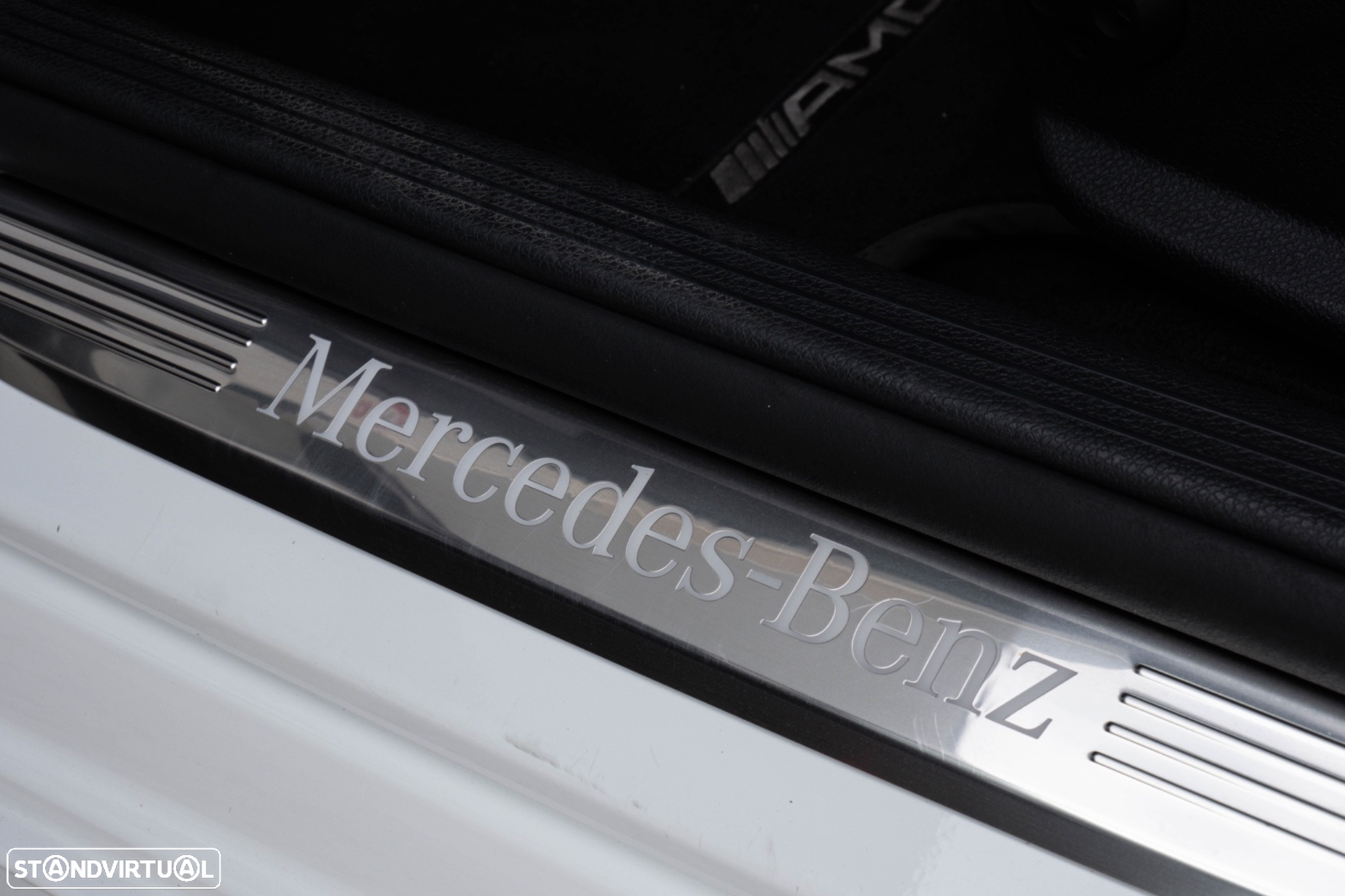 Mercedes-Benz C 300 BlueTEC Hybrid AMG Line - 25