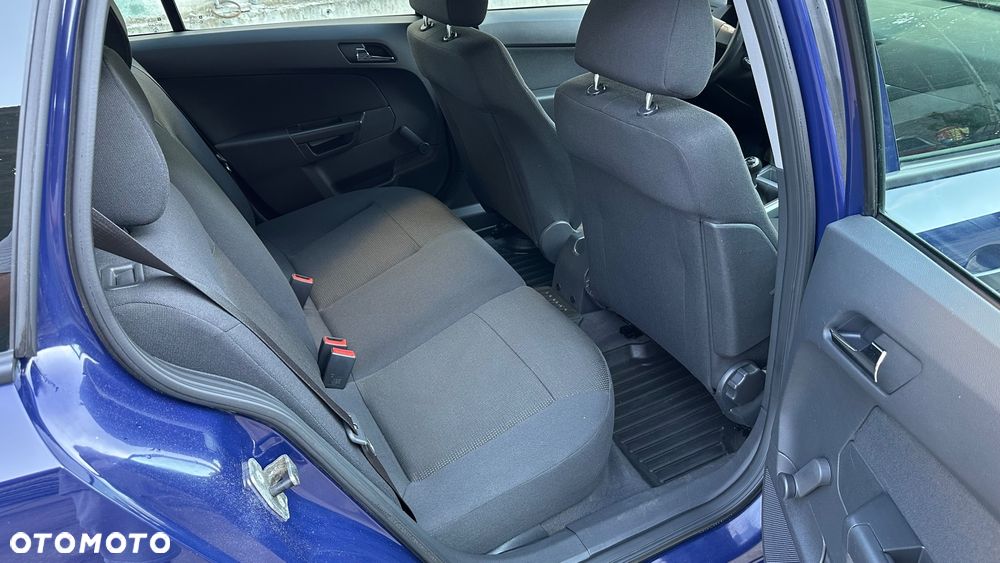 Opel Astra 1.4 Selection - 36