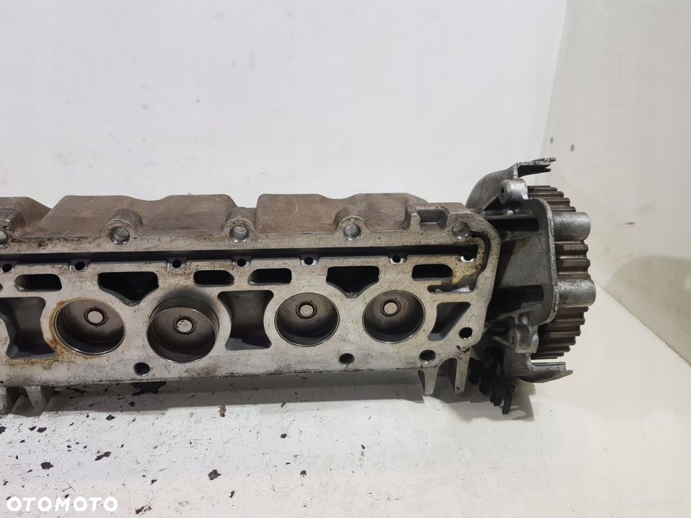 wałek rozrządu pokrywa 9441052506r porsche 944 2.5 b m44/40 - 8