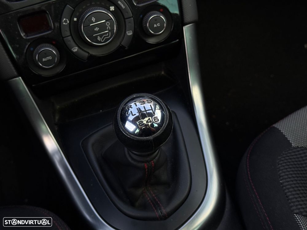 Peugeot 308 SW 1.6 e-HDi Sportium CVM6 - 15