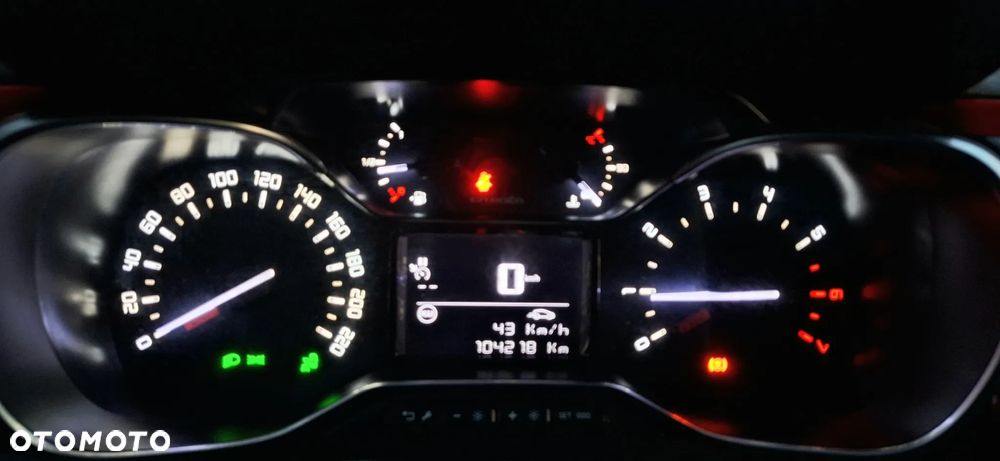 Citroën C3 1.2 PureTech Shine - 3