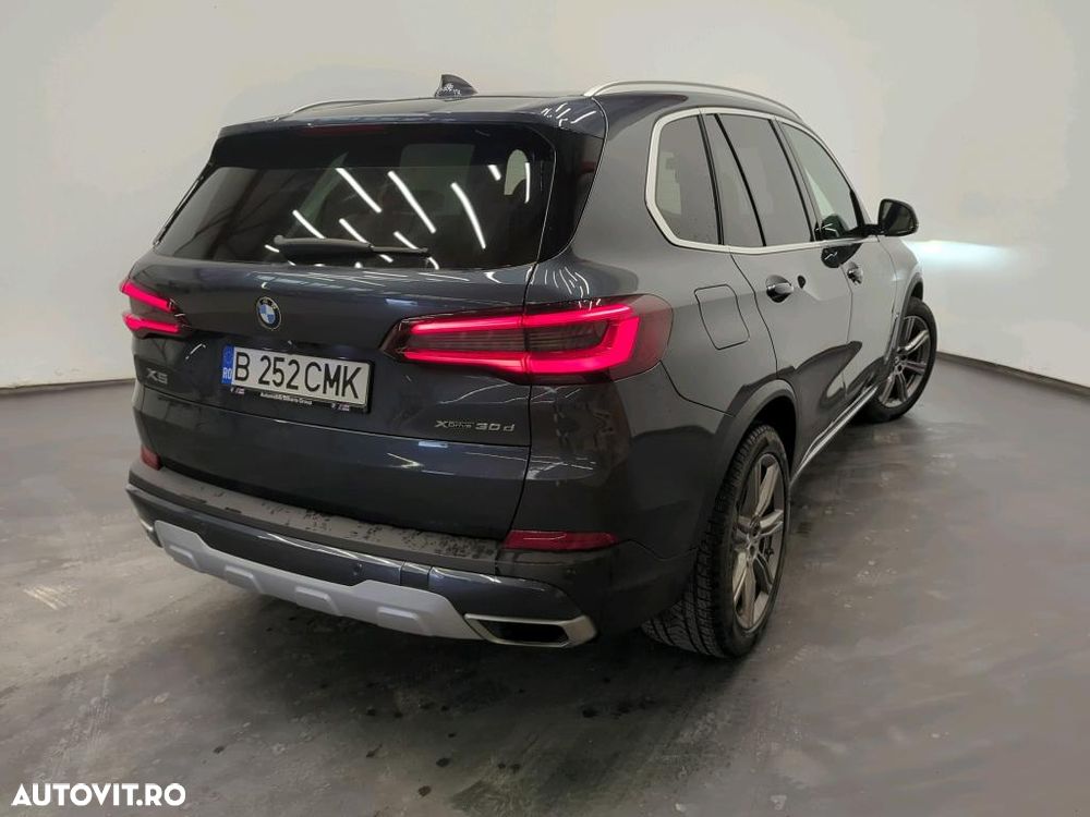 BMW X5 xDrive30d xLine - 2
