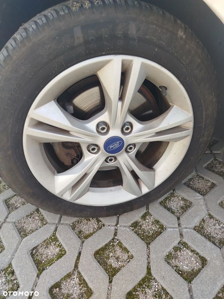 Ford C-MAX ver-1-5-tdci-edition - 7