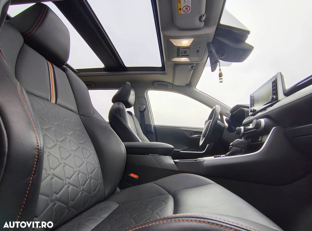 Toyota RAV4 2.5 Hybrid VVT-iE 4x4 Luxury Premium - 9