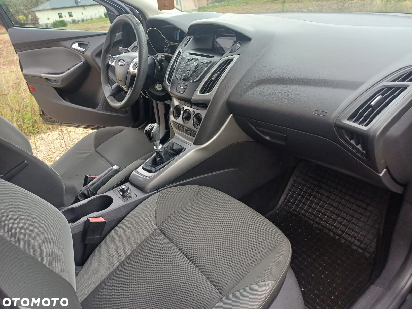 Ford Focus 1.6 EcoBoost Edition - 17