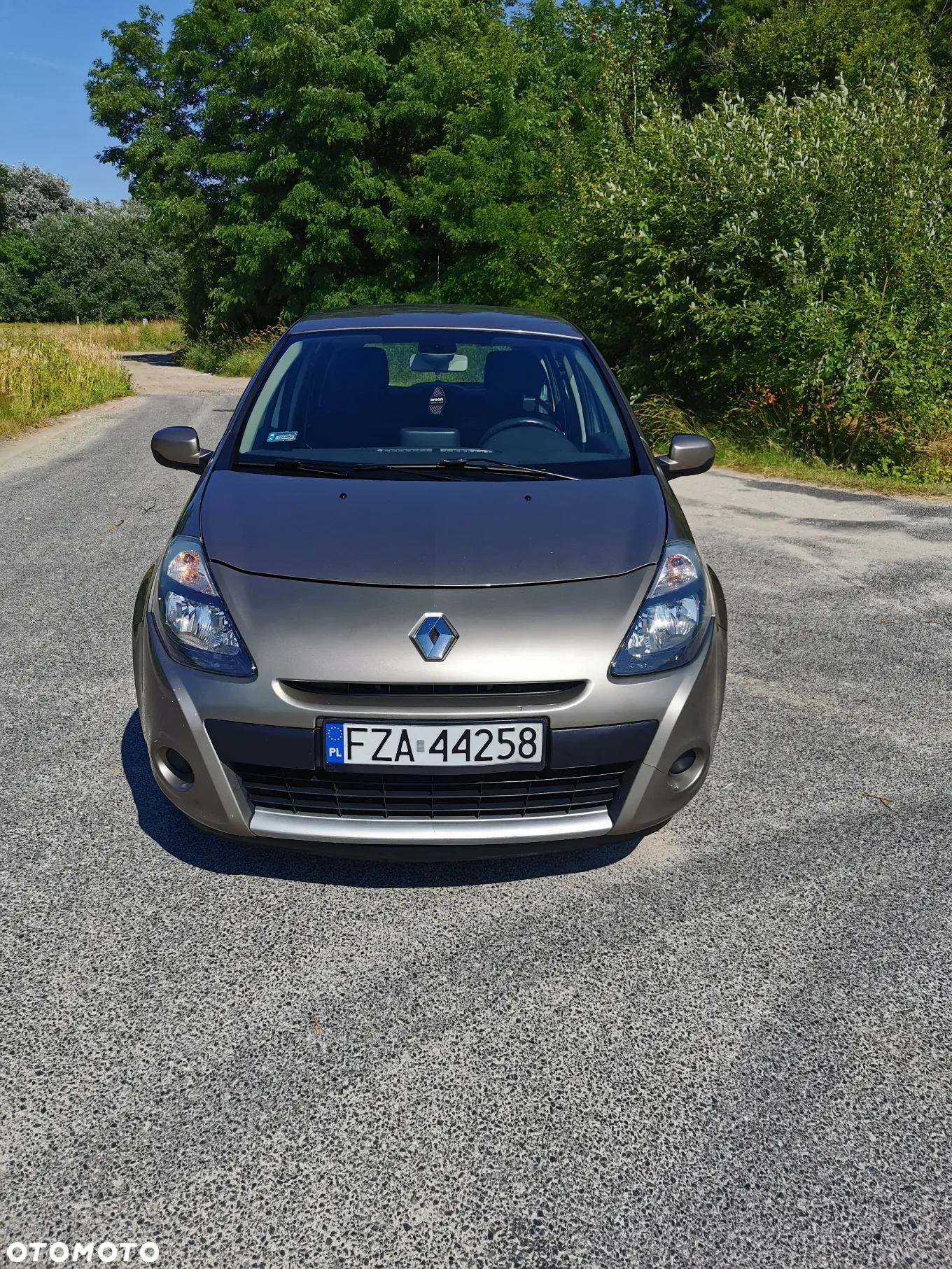 Renault Clio - 2