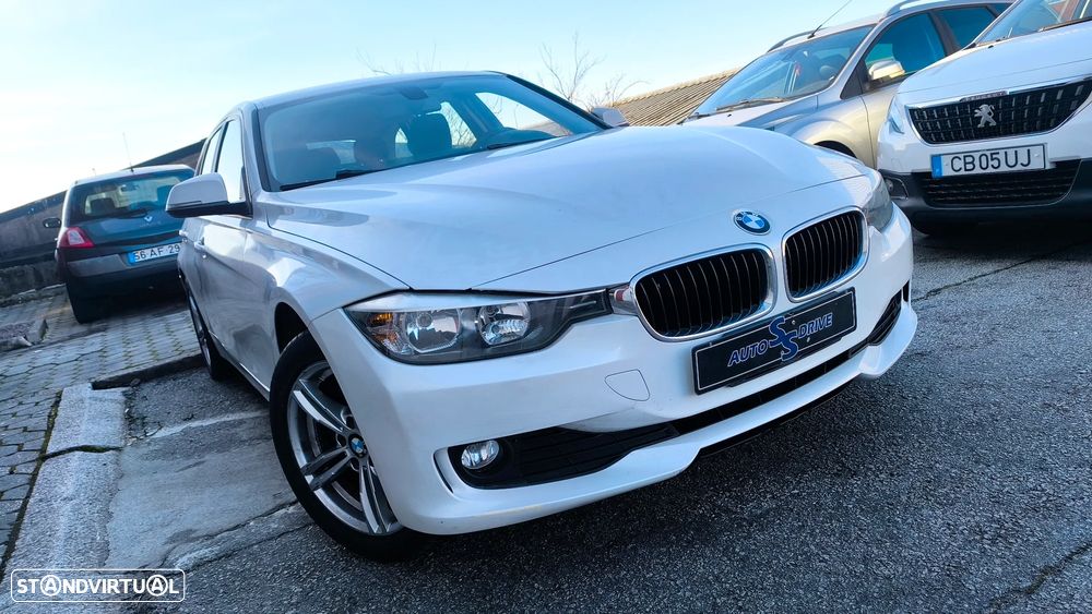 BMW 318 d xDrive Luxury Line - 12