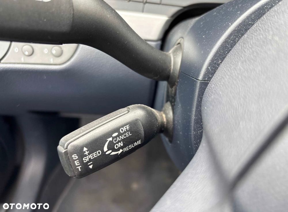 Audi A4 Limousine - 15