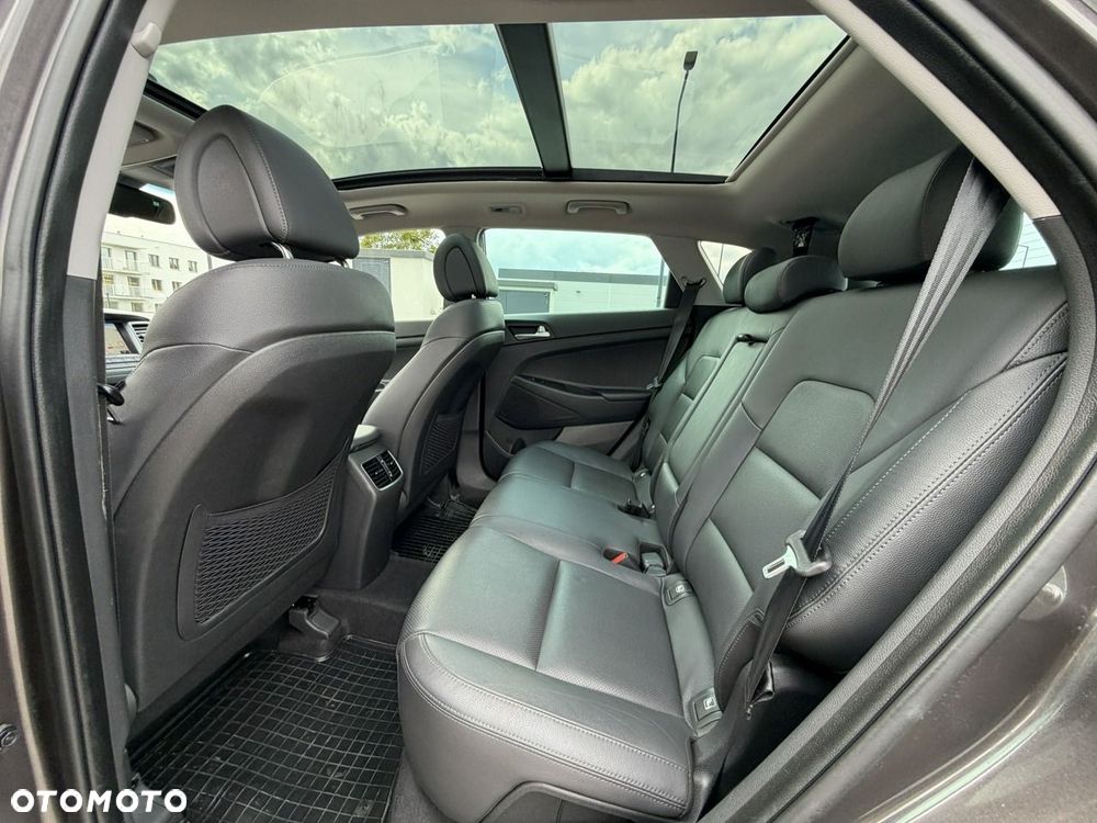 Hyundai Tucson blue 1.7 CRDi 2WD Trend - 31