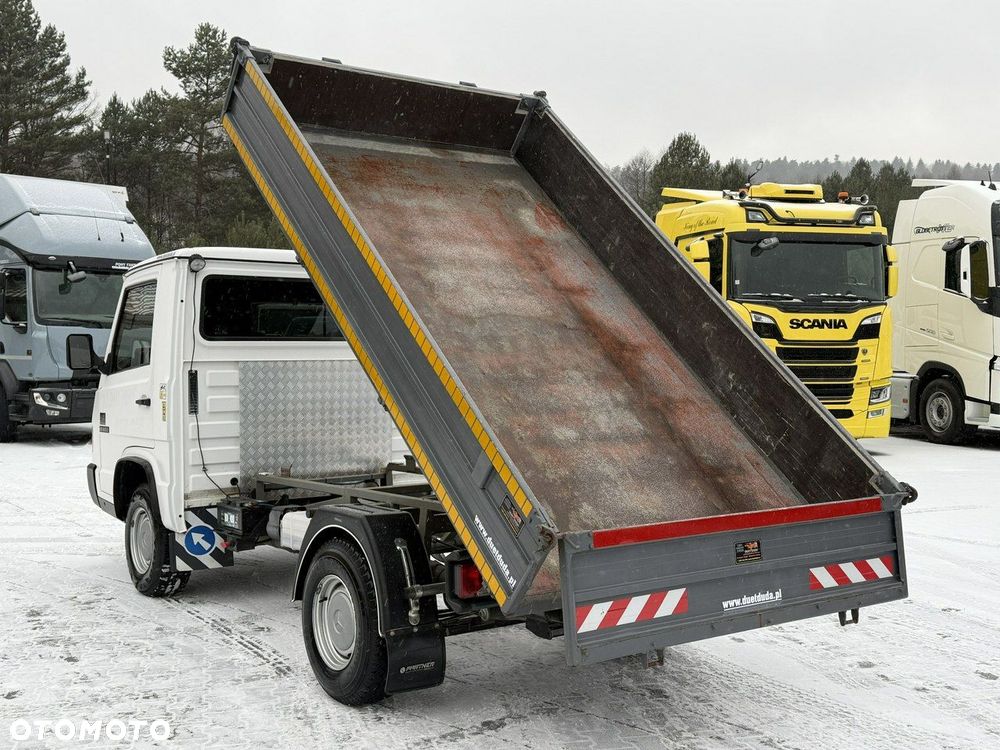Mercedes-Benz MB 100 - 18