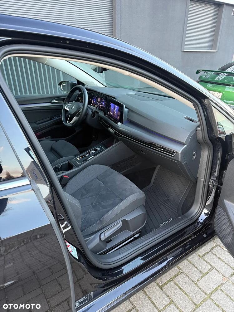 Volkswagen Golf - 20