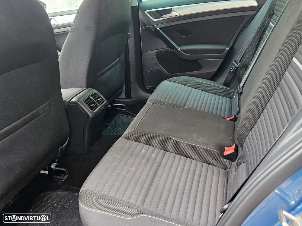 VW Golf 1.6 BlueTDI Cup - 30
