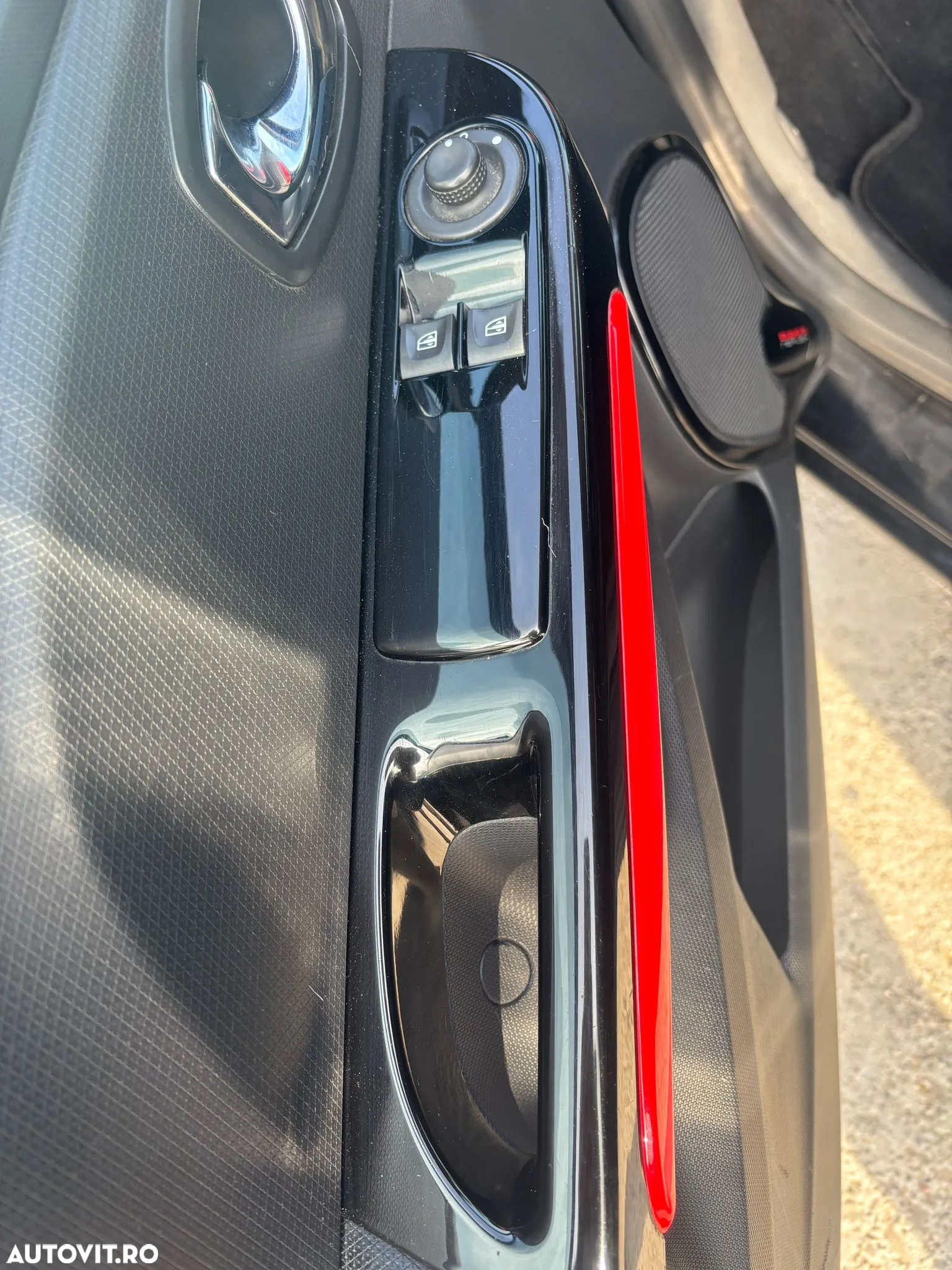 Renault Clio IV 0.9 Energy TCe Expression - 17