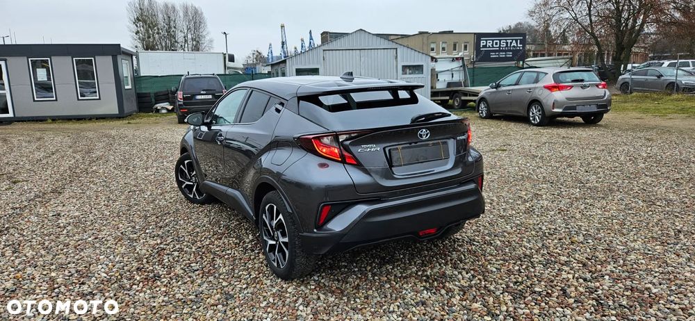 Toyota C-HR Business-Edition - 8