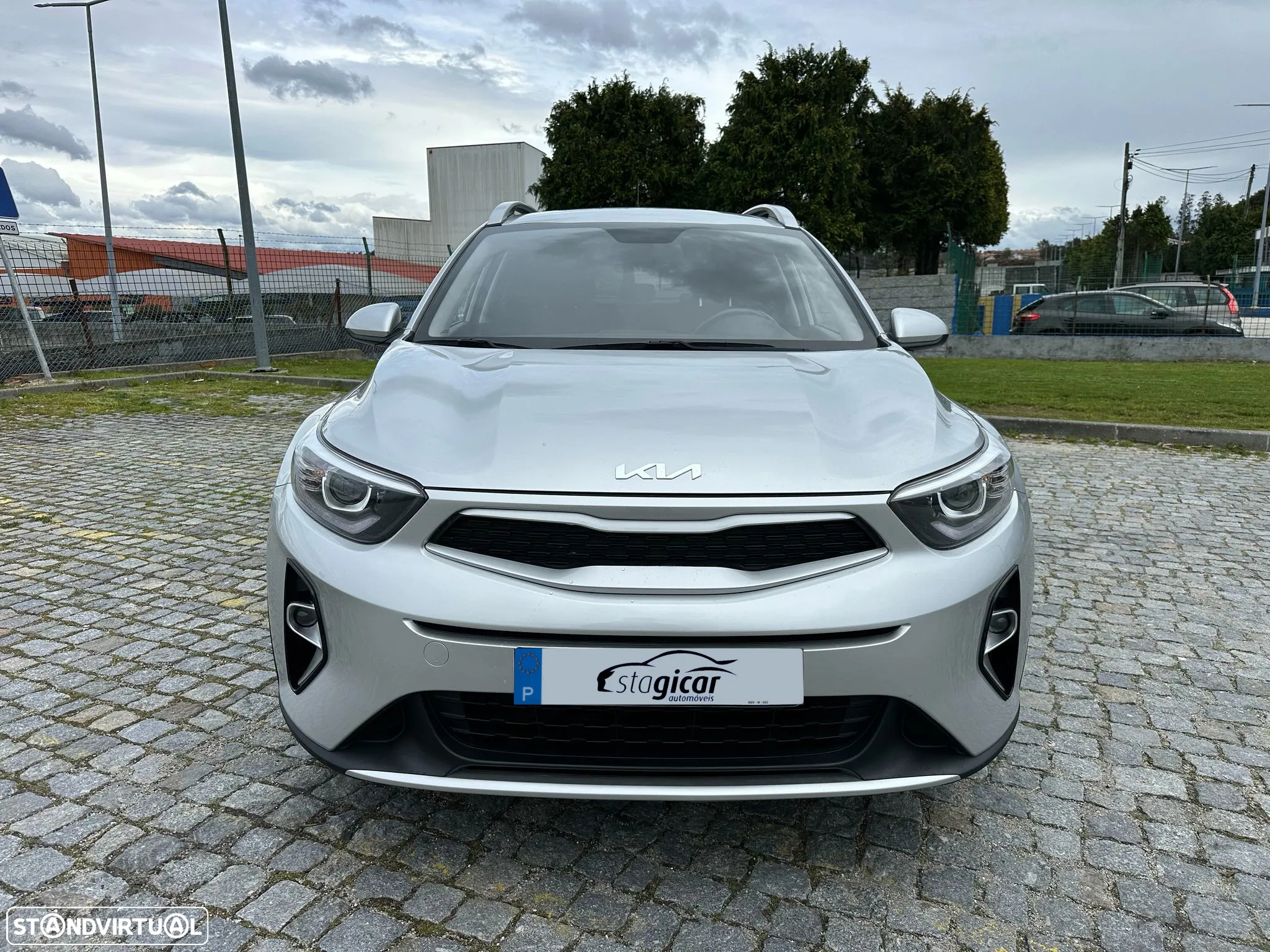Kia Stonic 1.2 Dynamic - 3