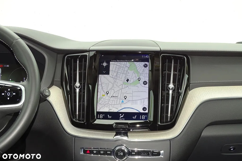 Volvo XC 60 T8 Plug-In Hybrid AWD Inscription Expression - 35