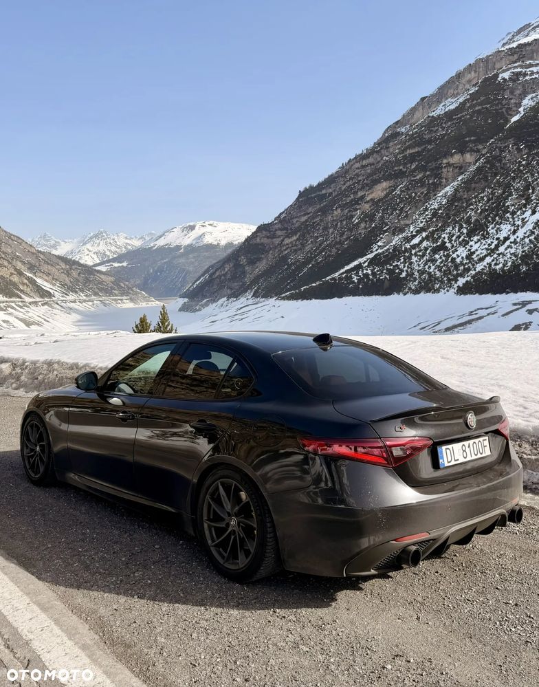 Alfa Romeo Giulia 2.0 Turbo Veloce Q4 - 26