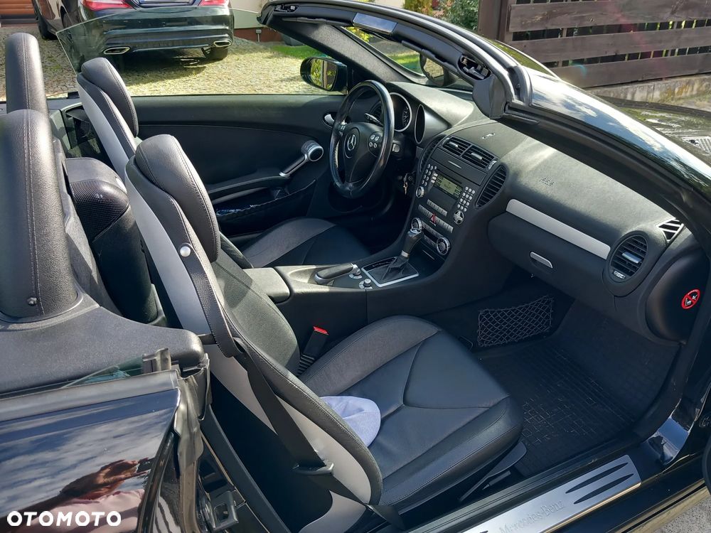 Mercedes-Benz SLK - 19
