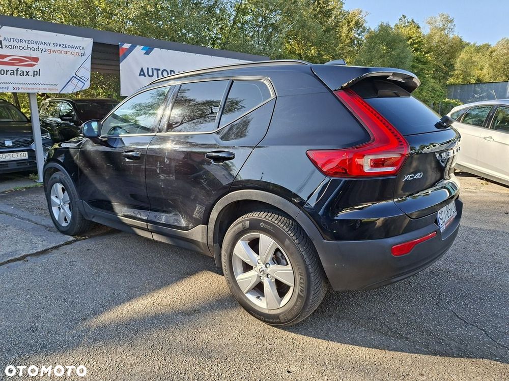 Volvo XC 40 T3 Geartronic Momentum Core - 8