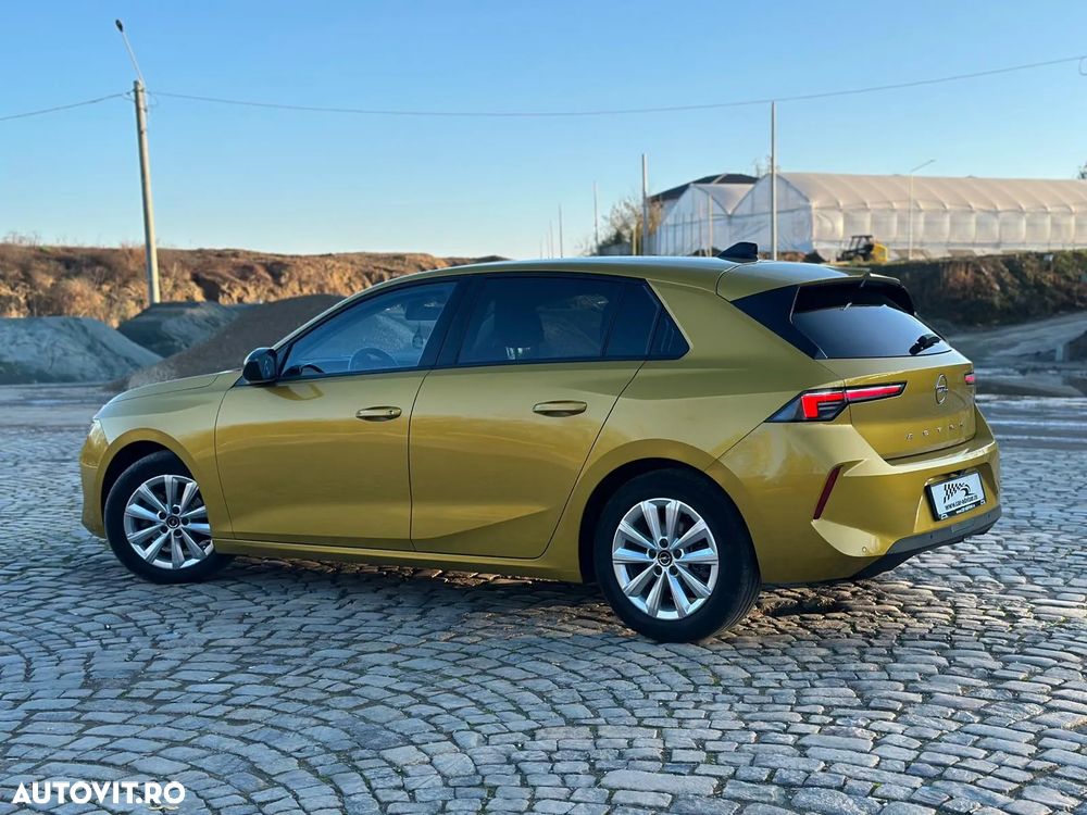 Opel Astra 1.2L Turbo Start/Stop AT8 Elegance - 4