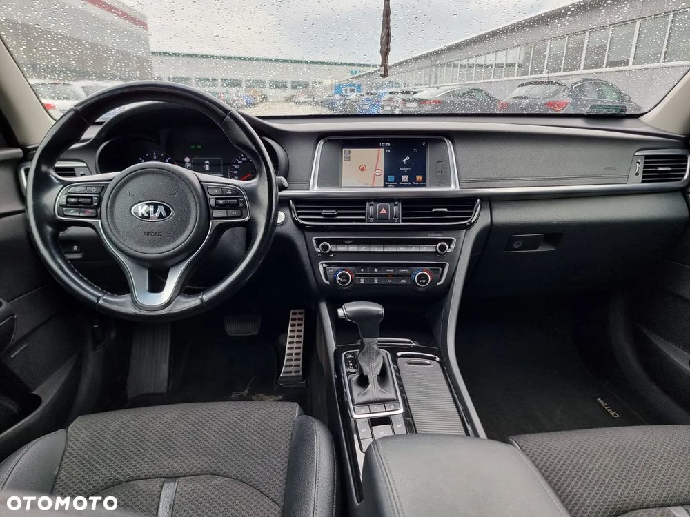 Kia Optima 1.7 CRDI L DCT - 12