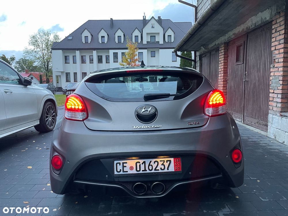 Hyundai Veloster 1.6 Turbo Premium - 8