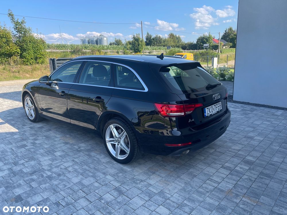 Audi A4 Avant 2.0 TDI - 16