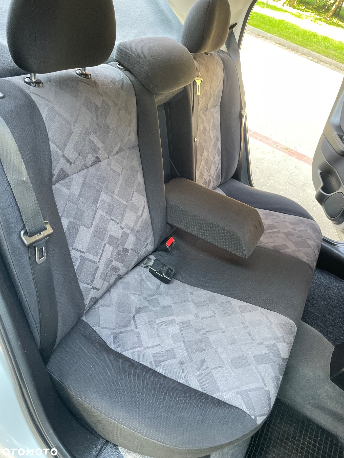 Opel Astra II 1.6 Elegance - 18