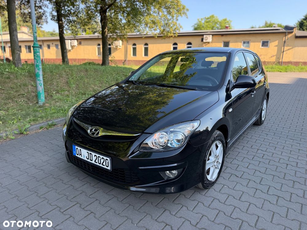 Hyundai i30 i30cw 1.4 UEFA EURO 2012 Edition - 4