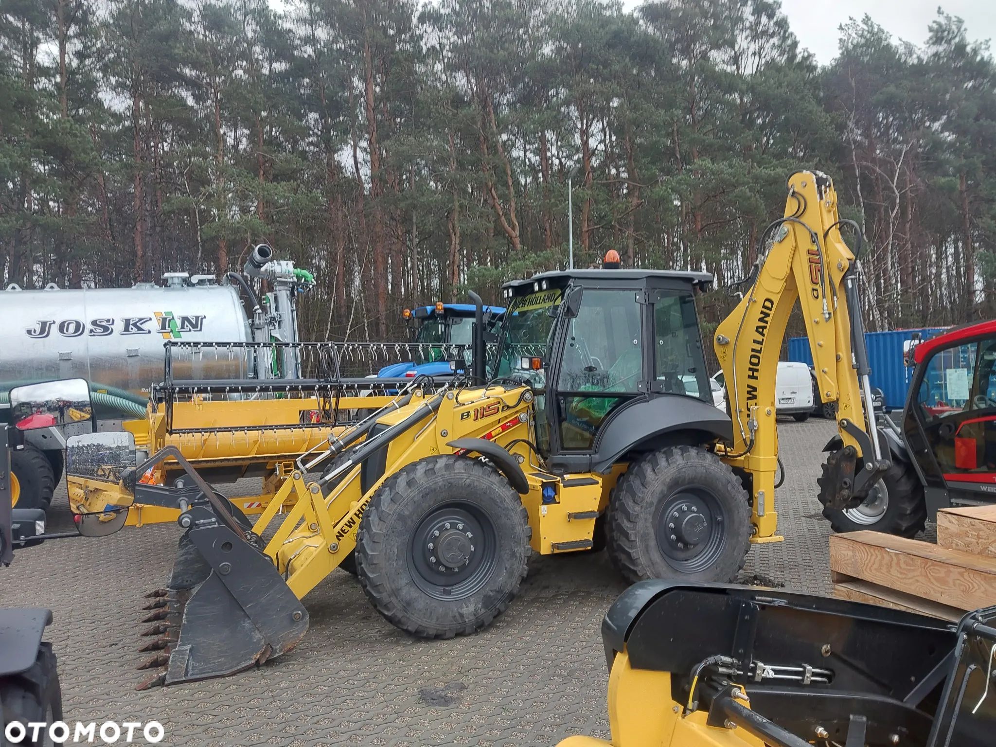 New Holland B115D - 1