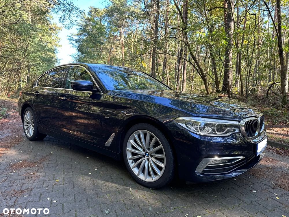 BMW Seria 5 520d xDrive Luxury Line sport - 4