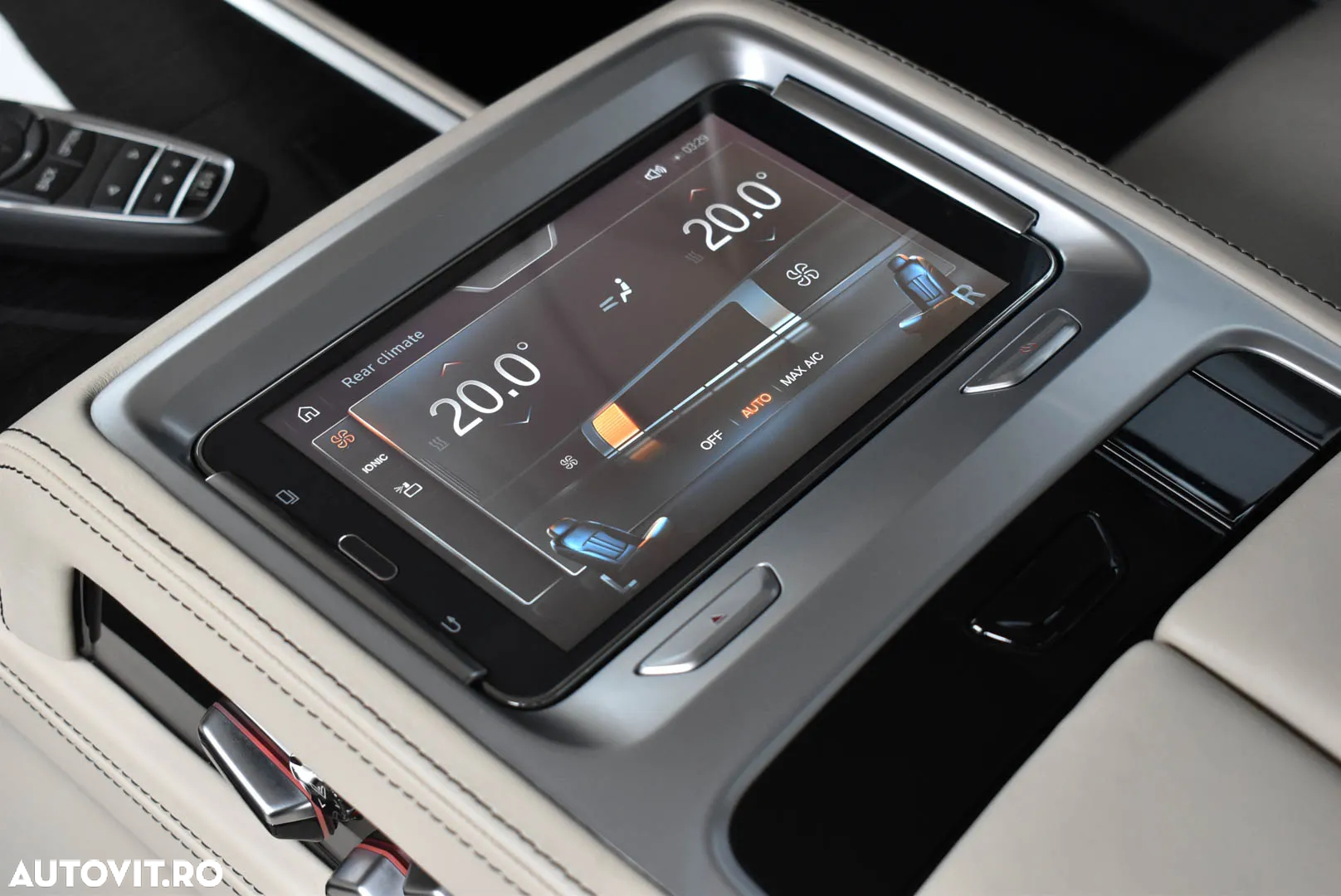 BMW M7 M760Li xDrive - 13