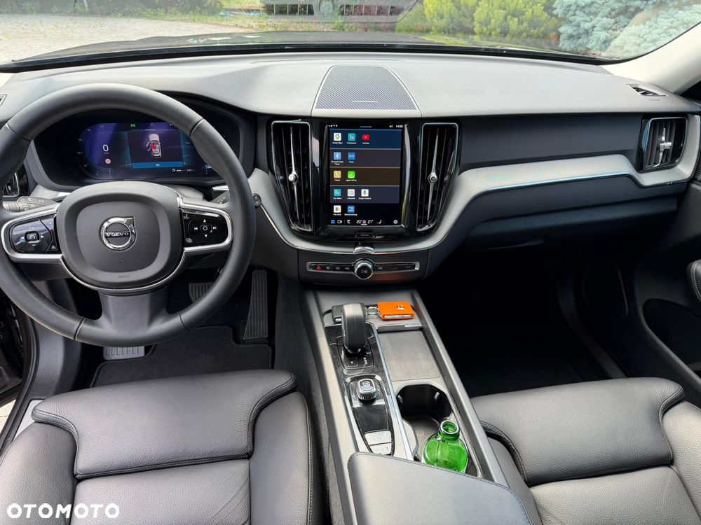 Volvo XC 60 B4 D Ultimate Dark - 13