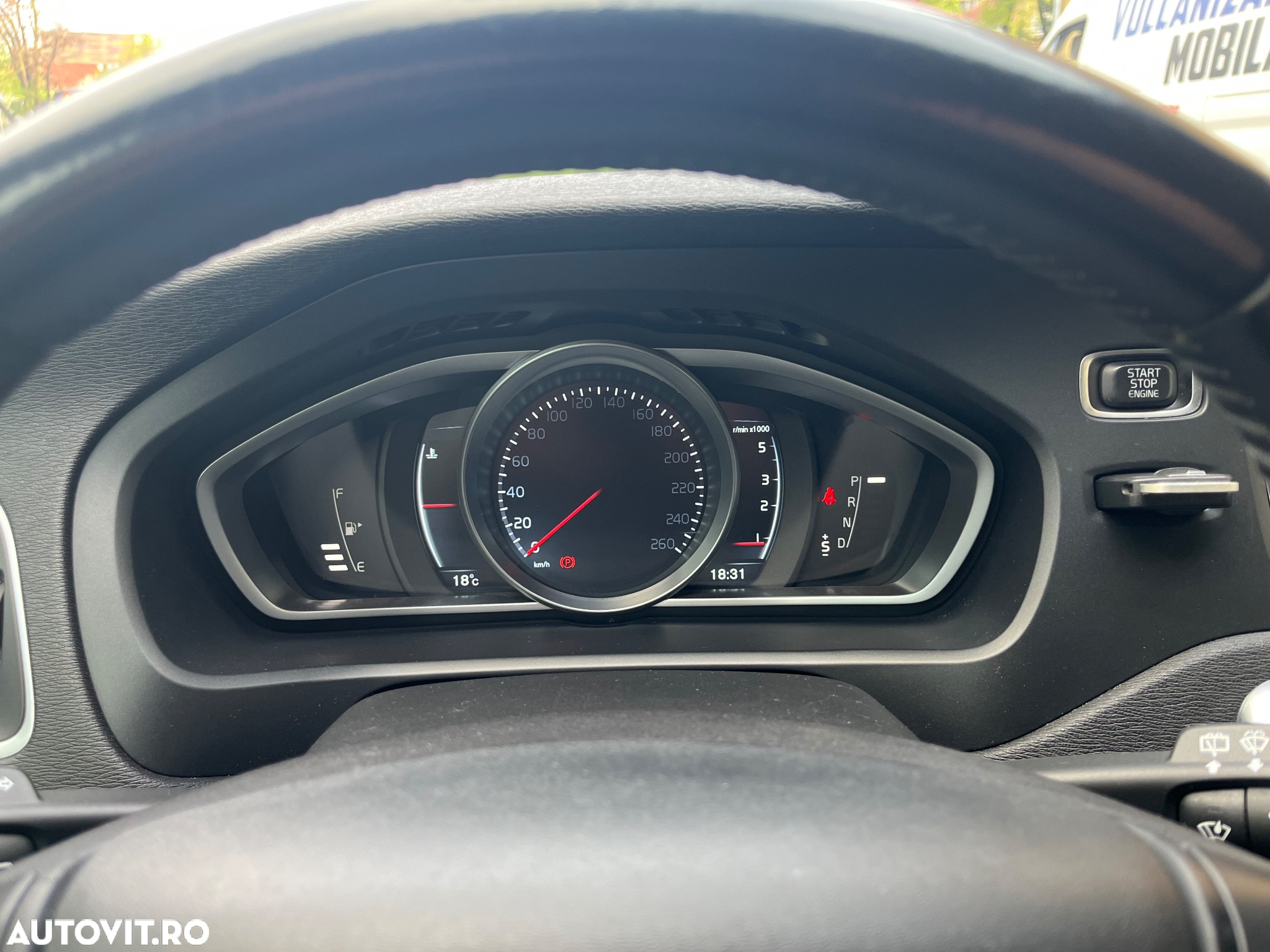 Volvo V40 D3 Geartronic Momentum - 13