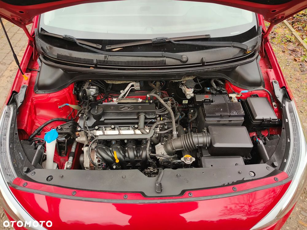 Hyundai i20 1.2 Passion - 12