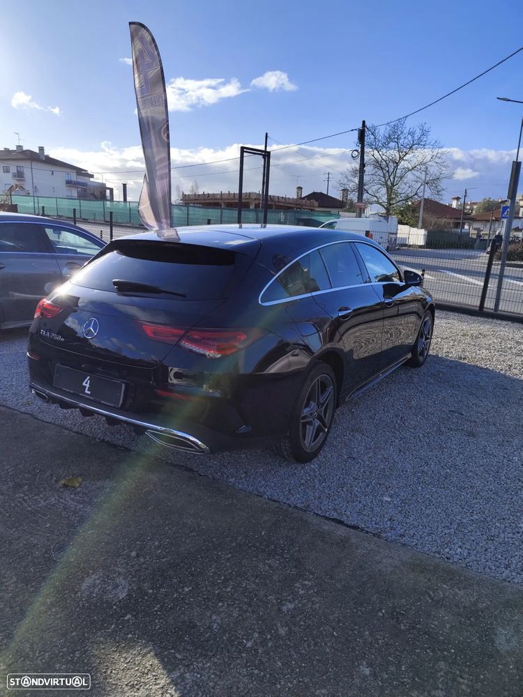 Mercedes-Benz CLA 250 e 8G-DCT AMG Line - 3