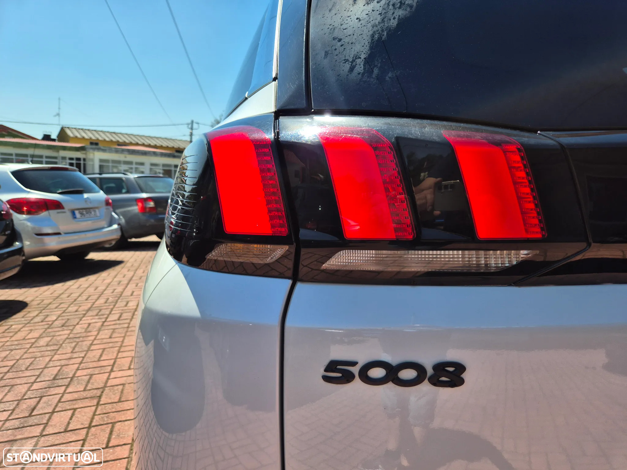 Peugeot 5008 1.5 BlueHDi Allure EAT8 - 12