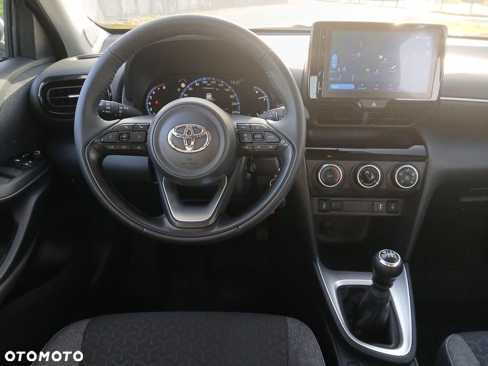 Toyota Yaris Cross 1.5 Comfort - 23