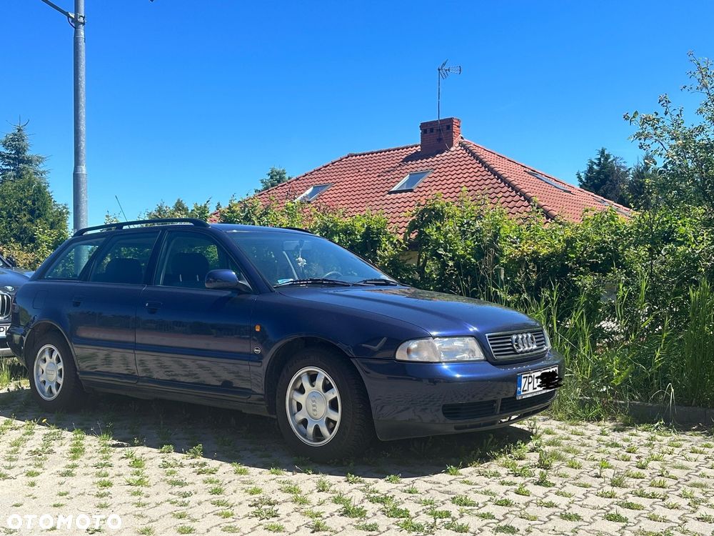 Audi A4 Avant 1.8 - 1