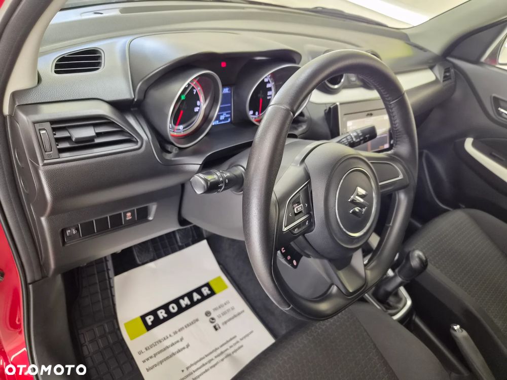 Suzuki Swift 1.2 Dualjet Allgrip Comfort - 34