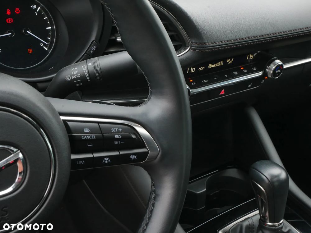 Mazda 3 e-SKYACTIV-X 186 M HYBRID DRIVE EXCLUSIVE-LINE - 23