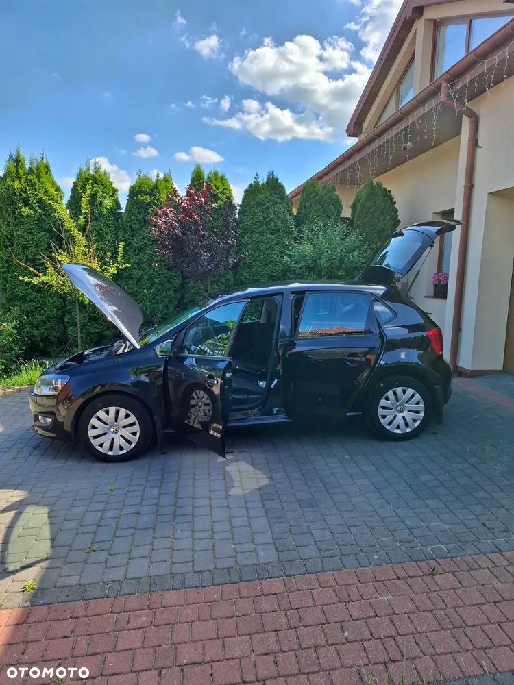 Volkswagen Polo 1.4 16V Comfortline - 10