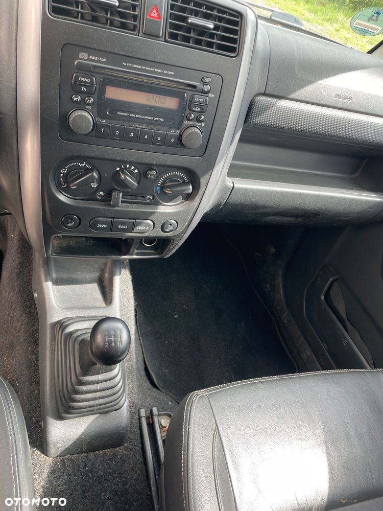 Suzuki Jimny - 10