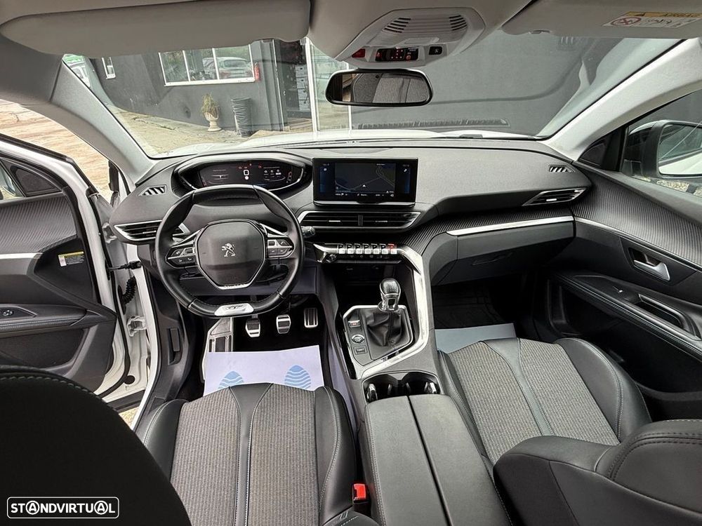 Peugeot 5008 1.5 BlueHDi GT - 52