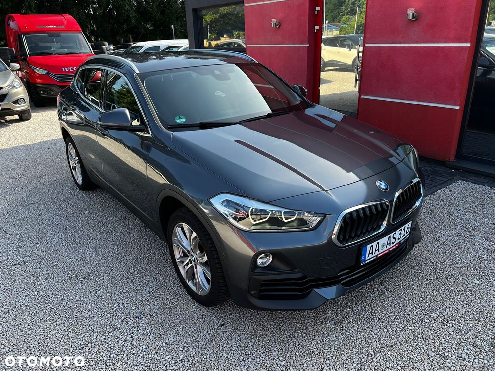 BMW X2 sDrive18i Advantage Plus - 1